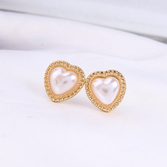 Puffed Pearl Gold Heart or Quilted Gold Heart - Picture 5 of 7